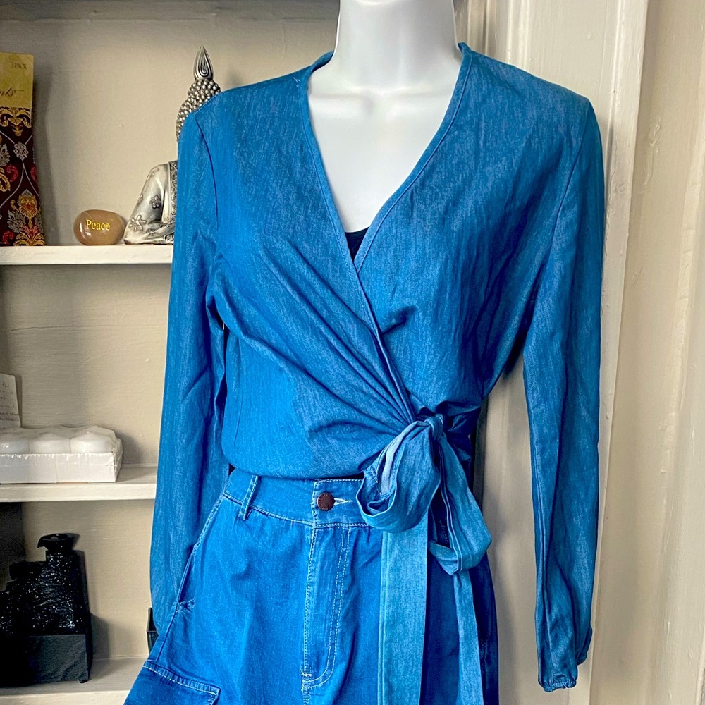 Blue Jean tie up blouse